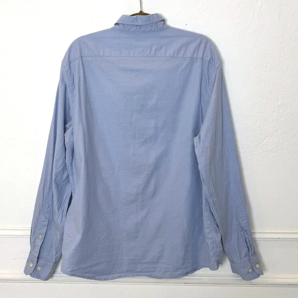Banana Republic Oxford Shirt Mens XL Light Blue Untucked Fit Cotton Button Down‎